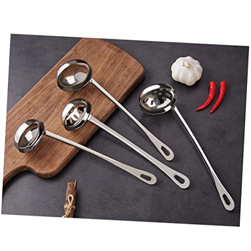 PEPLAYTAL 2 Stück Teiliges Servierlöffel und Ölsieb mit Haken Langgriff Suppenkelle mit Feinen Löchern zum Filtern von Öl und Suppe Hitzebeständig für Hot Pot Küche Restaurant und Haushalt PEPLAYTAL 2 Stück Teiliges Servierlöffel und Ölsieb mit Haken Langgriff Suppenkelle mit Feinen Löchern zum Filtern von Öl und Suppe Hitzebeständig für Hot Pot Küche Restaurant und Haushalt von PEPLAYTAL