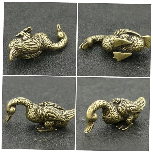 PEPLAYTAL Vintage Messing Dekofigur Entenmotiv Handgefertigte Desktop Verzierung Langlebige Wohnaccessoire Kreative Retro Tischdekoration für Freunde und Familie von PEPLAYTAL