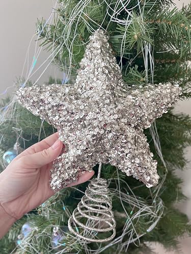 PEPPERLONELY Weihnachtsbaumspitze mit Glitzer- und Pailletten, klein, 22,9 cm B x 25,4 cm H, Champagner von PEPPERLONELY