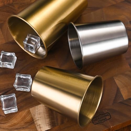 Leichter Edelstahlbecher für Tee und Bier, perfekt für Camping-Abenteuer (Silber, 240 ml) von PETSTIBLE