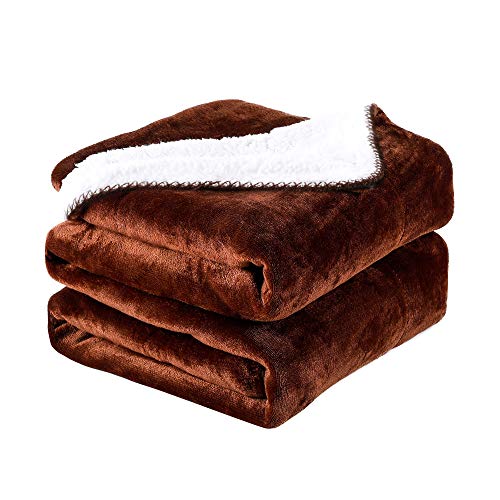 PETTOM Fleece Hundedecke wasserdichte Haustierdecken, weicher Plüschüberwurf für Katzen Welpen Schützt Couch, Stühle, Auto oder Bett vor Verschütten, Flecken - Maschine waschbar, 152 x 127 cm (Braun) von PETTOM