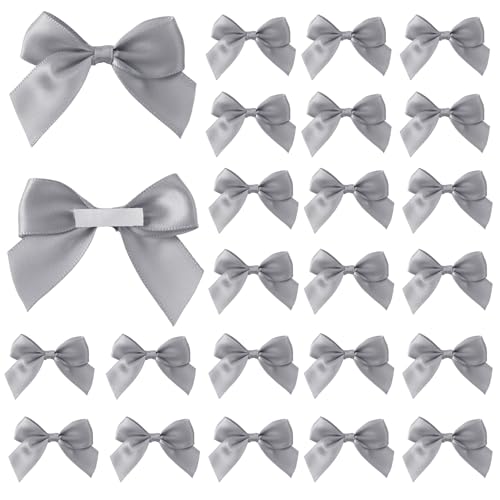 PEUTIER 60stk Baby Blau Satinbandschleifen, 5,08x6,35cm Selbstklebend Kleine Schleife mit Doppelseitigem Klebeband Vorgefertigte Mini Schleifen für Geschenkverpackungen Zuhause Partydekoration von PEUTIER