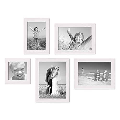 PHOTOLINI Bilderrahmen-Set Holz Weiß Landhaus-Stil, 5er Set Holz-Rahmen, Made in Germany, Echtglas, zum Aufhängen, mit Zubehör - perfekt für Familienfotos & Urlaubsbilder von PHOTOLINI