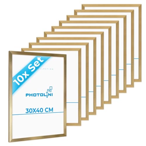 PHOTOLINI Bilderrahmen 30x40 Holz MDF Gold, 10er Set Bilderrahmen 40x30 cm, Picture Frame mit bruchsicherem Acrylglas, Rahmen 30 x 40 zum Aufhängen, extra Zubehör - Rahmen 30x40 für Fotos & Poster PHOTOLINI Bilderrahmen 30x40 Holz MDF Gold, 10er Set Bilderrahmen 40x30 cm, Picture Frame mit bruchsicherem Acrylglas, Rahmen 30 x 40 zum Aufhängen, extra Zubehör - Rahmen 30x40 für Fotos & Poster von PHOTOLINI