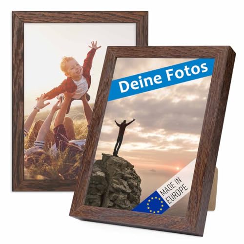 PHOTOLINI Bilderrahmen mit Foto selber gestalten, Fotorahmen 13x18 cm Holz Eiche dunkel personalisiert mit Bild, Holzrahmen Made in EU, 2er Set, bruchsicheres Acrylglas, zum Aufhängen & Aufstellen von PHOTOLINI