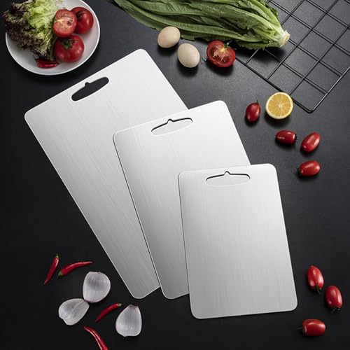 Schneidebrett Aus 100% Reinem Titanlegierung Doppelseitiges Lebensmittel Grade Schneidebrett Titanium Schneidebrett Metall Für Fleisch Brot Gemüse Obst Schneiden Spülmaschinenfest ,11.8*18cm,Silver von PHVRLG