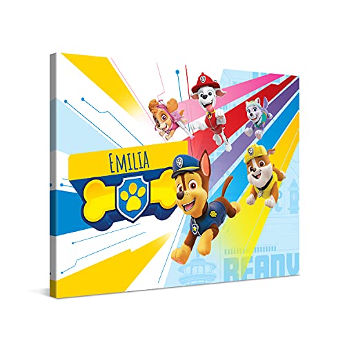 PICANOVA – PAW Patrol Team Leinwandbilder – Emilia – 80x60cm – Leinwand Premium – Personalisierte Wandbilder – Kinder-Geschenk Leinwanddruck – PAW Patrol Kollektion PICANOVA – PAW Patrol Team Leinwandbilder – Emilia – 80x60cm – Leinwand Premium – Personalisierte Wandbilder – Kinder-Geschenk Leinwanddruck – PAW Patrol Kollektion von PICANOVA