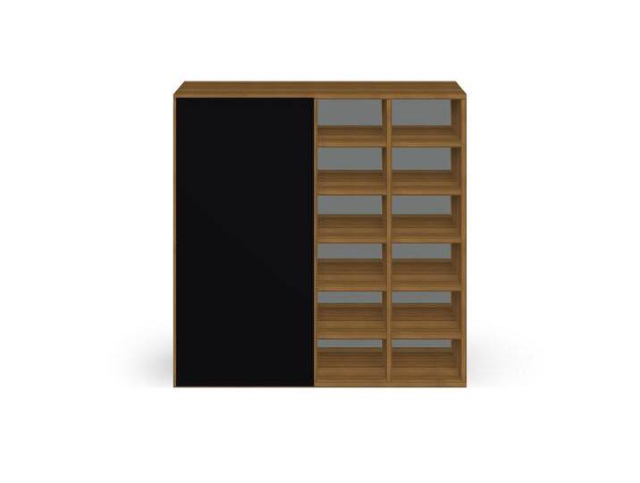 Stylisher Weinschrank nach Maß Echtholz Furnier von PICKAWOOD