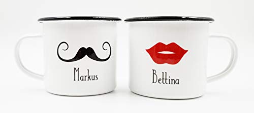 Personalisierbares Emaille Tassen Set Mr & Mrs bestehend aus zwei Tassen, Valentinstag, Edelstahl-Becher, Metall-Tasse (Emaille-Tassen) von Deqosy