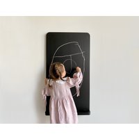 Pidkids Chalk Board Mit Schublade - Höhe 60cm, 80cm Oder 110cm, Montessori Zeichnung Wand Kreide Brett von PIDkids