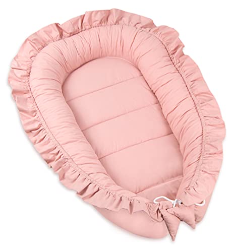 PIMKO Babynest mit rüschen Babynestchen für Baby Kuschelnest Babykokon für Säuglinge und Neugeborene 100% Baumwolle Nestchen für Zuhause 55 x 90 cm (Rosa) von PIMKO