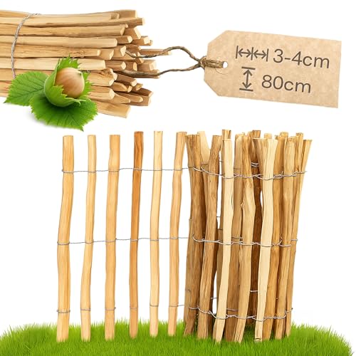 PINEEA Staketenzaun 80 cm Hoch - Holzzaun aus Haselnuss - Wetterbeständiger Gartenzaun 5M Lang - Kastanienzaun für Dekoration und Pflanzenschutz - Lattenabstand 3-4cm von PINEEA