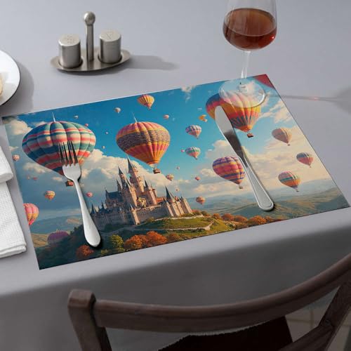 Tischläufer mit bunten Heißluftballons schweben über einem malerischen Schloss in einer lebendigen Landschaft. Esszimmer-Tischsets, Küche und Esszimmer, Western-Tischdecke (4 Stück) von PKRD