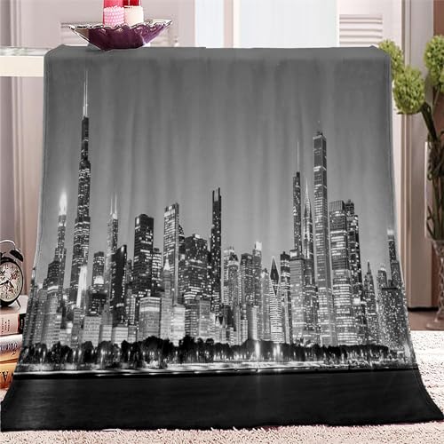 PLEETS Kuscheldecke Flauschige Decke 150 x 200cm New York City grau Super Weich Fleecedecke auch als Wohndecke, Tagesdecke, Sofadecke & Wohnzimmer geeignet, Überwurf Decke Sofa & Couch von PLEETS