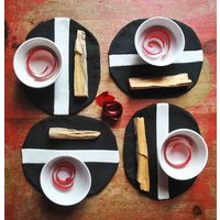 "Set Von 4 Kleinen Süßigkeiten in Der Form Des Kaffees "Coffeebeans" von PODZEtextile