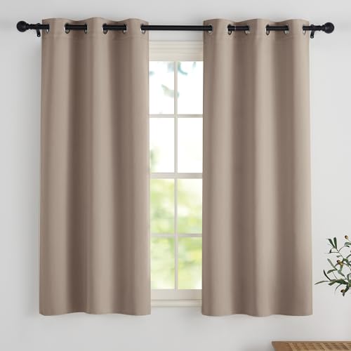 PONY DANCE Verdunklungsvorhänge Schlafzimmer Gardinen Kurz Blackout Thermal Curtains for Bedroom 2er Set H 137 x B 90 cm Blickdicht Thermovorhang Hitzeschutz mit Ösen, Taupe von PONY DANCE
