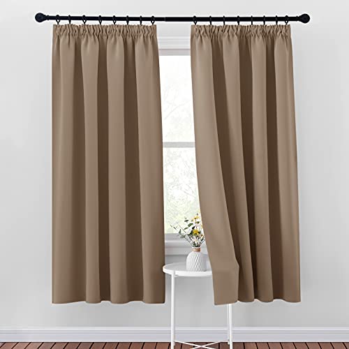 PONY DANCE Vorhang Blickdicht Kräuselband 2er Set H 175 x B 140 cm Cappuccino, Kurze Gardinen Wohnzimmer Thermogardine Wärmeisolierend Verdunklungsvorhänge für Schienensystem PONY DANCE Vorhang Blickdicht Kräuselband 2er Set H 175 x B 140 cm Cappuccino, Kurze Gardinen Wohnzimmer Thermogardine Wärmeisolierend Verdunklungsvorhänge für Schienensystem von PONY DANCE