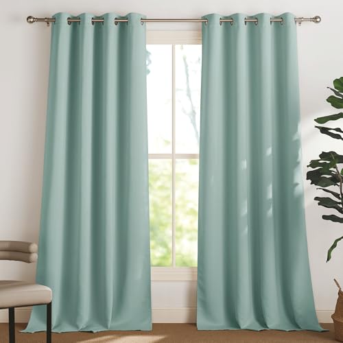 PONY DANCE Verdunkelnde Gardinen für Wohnzimmer Thermovorhang Hitzeschutz 2er Set H 300 x B 140 cm Verdunkelungsvorhang mit Ösen Vorhänge Grün Blickdicht, Sommergrün von PONY DANCE