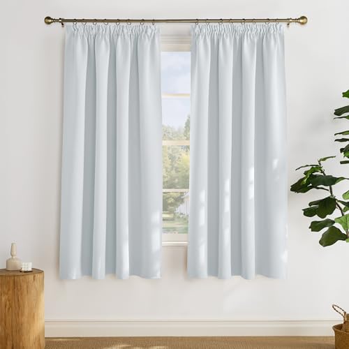 PONY DANCE Kurze Gardinen für Schienensystem 2er Set H 175 x B 140 cm Grau-weiß, Verdunklungsvorhänge mit Kräuselband für Schlafzimmer/Kinderzimmer Thermo Vorhänge gegen Kälte von PONY DANCE