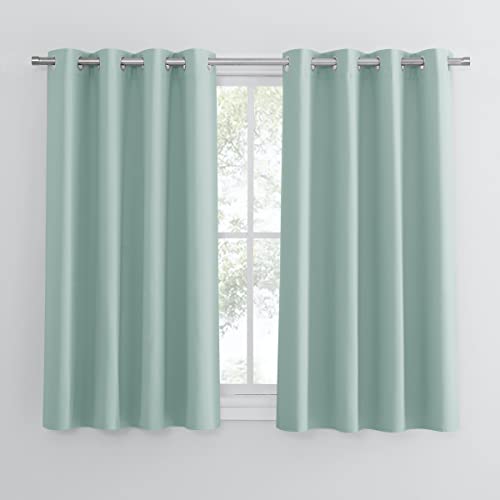 PONY DANCE Kurze Gardinen Wohnzimmer Modern Ösenschal 2er Set Verdunklungsvorhänge Ösen Gardinen Blickdicht Vorhang Wärmeisolierend, H 137 x B 132 cm, Sommergrün von PONY DANCE