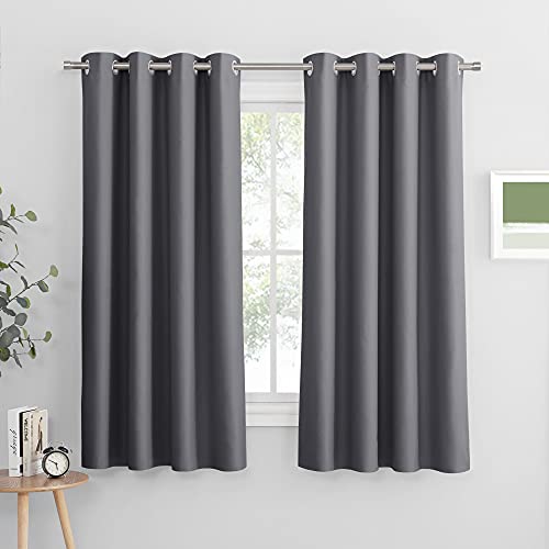 PONY DANCE Verdunkelungsvorhang Kurz Ösenschal 2er Set Blickdichte Vorhänge für Schlafzimmer Gardinen Grau Short Blackout Curtains for Bedroom, H 158 x B 132 cm von PONY DANCE