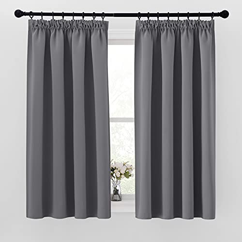 PONY DANCE Graue Blickdichte Gardinen mit Kräuselband Kurz 2er Set H 145 x B 140 cm Verdunklungsvorhänge für Schienen Vorhänge Thermo Hitzeschutz Blackout Curtains for Bedroom von PONY DANCE