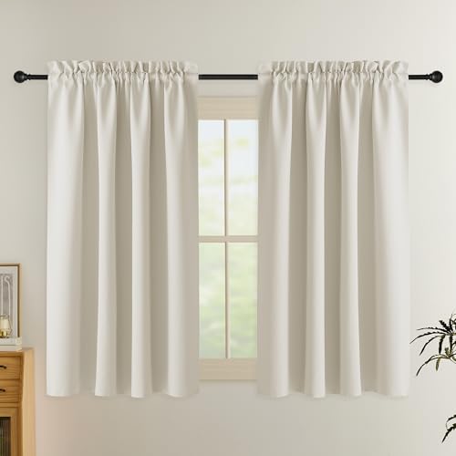 PONY DANCE Verdunklungsvorhänge mit Stangedurchzug Thermovorhang Hitzeschutz Gardinen 2er Set H 145 x B 140 cm Kurze Verdunkelnde Vorhänge für Wohnzimmer/Schlafzimmer, Hellbeige von PONY DANCE