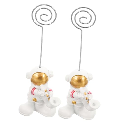 POPETPOP 2 Stück Resin Astronaut Desktop Memo Holder Multifunktionale Vintage Foto Notizklammer Stabile Tischkartenhalter und Dekorative Büroaccessoires für Hochzeit Geburtstag POPETPOP 2 Stück Resin Astronaut Desktop Memo Holder Multifunktionale Vintage Foto Notizklammer Stabile Tischkartenhalter und Dekorative Büroaccessoires für Hochzeit Geburtstag von POPETPOP