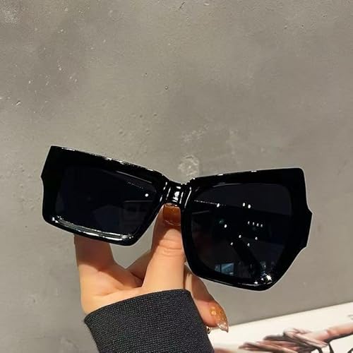 Im europäischen und amerikanischen Stil, hochgezogene Augenbrauen, lustige Persönlichkeit, unregelmäßige Sonnenbrille, kleine und mittelgroße Damenbrille(Black) von POVVFRTY