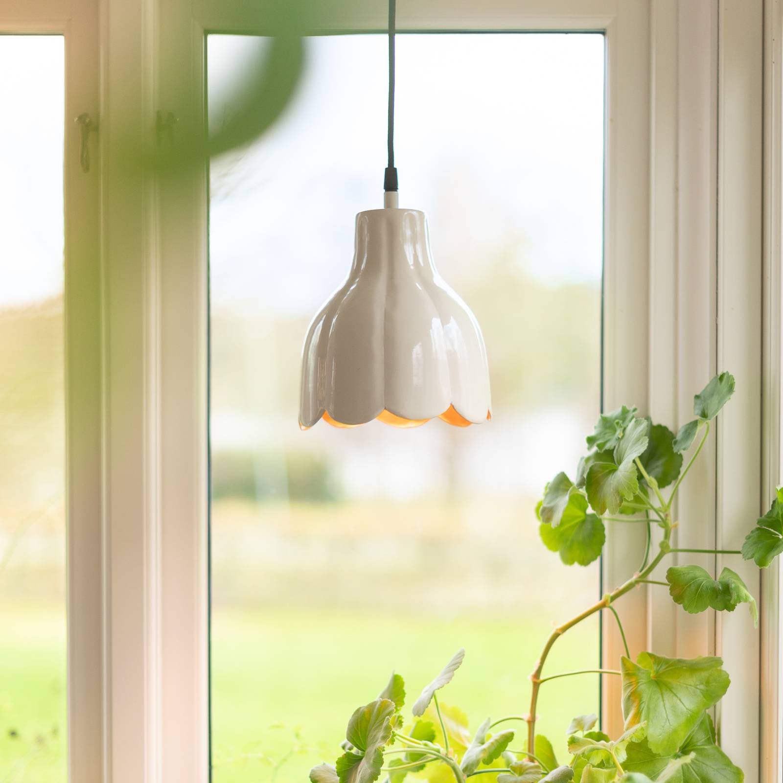 PR Home Tulippa Hängelampe Ø 17 cm, beige, Stecker PR Home Tulippa Hängelampe Ø 17 cm, beige, Stecker von PR Home