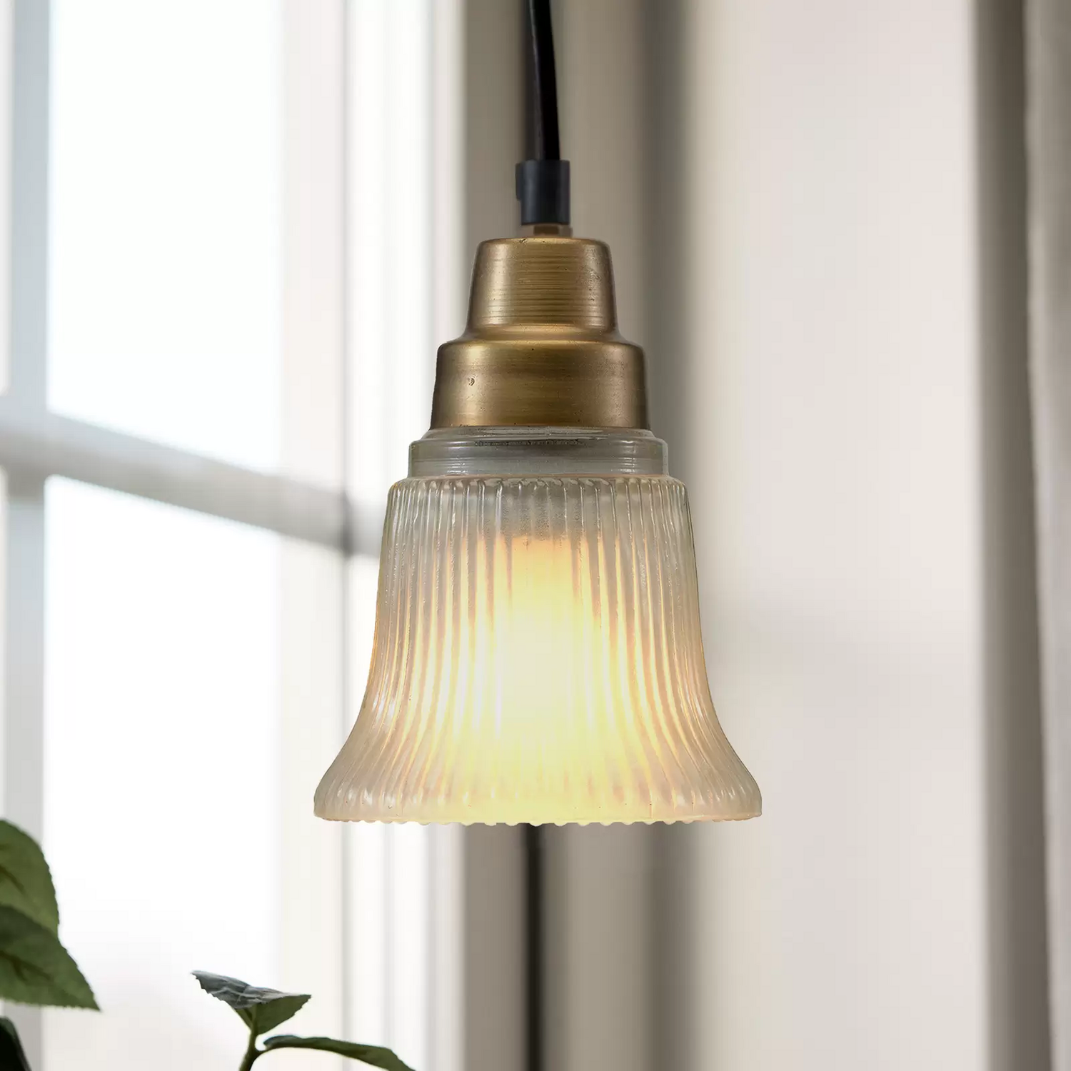 Pr Home Hängeleuchte Emmi Hängelampe Deckenlampe E27 Messingfarben Antik ø 12 Cm B-Ware Pr Home Hängeleuchte Emmi Hängelampe Deckenlampe E27 Messingfarben Antik ø 12 Cm B-Ware von PR Home