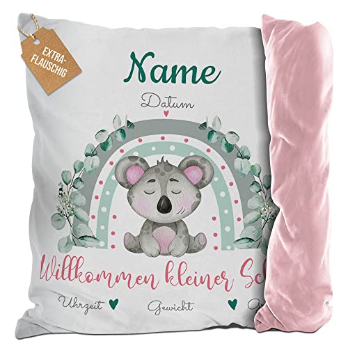 PR Print Royal Flauschiges Kissen mit Kissenfüllung - mit Geburtsdaten Personalisieren - Wilkommen Kleiner Schatz - Koala - Geschenke zur Geburt, Geschenkideen Geburt | Rückseite Rosa, 40x40cm von PR Print Royal