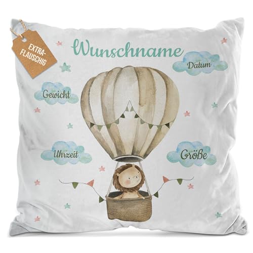 PR Print Royal Flauschiges Kissen zur Geburt - Löwe im Heißluftballon - Geschenk zur Geburt mit Name und Geburtsdaten Personalisieren | 40 x 40 cm, Weiß Flauschig von PR Print Royal