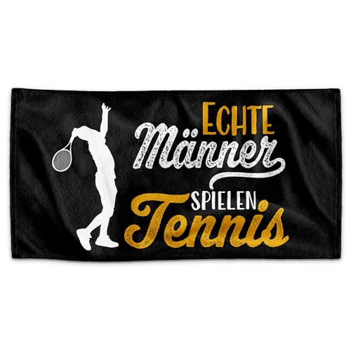 PR Print Royal Handtuch für Sportler mit Spruch - Echte Männer Spielen Tennis - Geschenk Sportler, Geschenk Tennis, Tennisspieler | Handtuch Geschenke für Männer, 140 x 70 von PR Print Royal