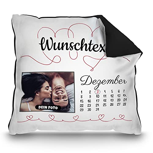 PR Print Royal Kissen Kalender selbst gestalten - mit anpassbarem Jahrestag, Text & Foto Bedrucken - Geschenk Valentinstag, Jahrestag, Paar, Liebe | inkl. Füllung, Rückseite Schwarz, 40 x 40 cm von PR Print Royal