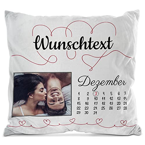 PR Print Royal Kissen Kalender selbst gestalten - mit anpassbarem Jahrestag, Text & Foto Bedrucken - Geschenk Valentinstag, Jahrestag, Paar, Liebe | inkl. Füllung, Rückseite Weiß, 40 x 40 cm von PR Print Royal