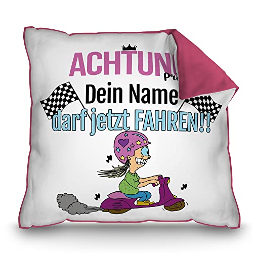 PR Print Royal Kissen zum Führerschein mit Name Personalisieren - Achtung! Prinzessin Name darf jetzt Fahren! - Kissen Bedrucken, Fahrprüfung bestanden | mit Füllung, Rückseite Pink, 40x40cm von PR Print Royal