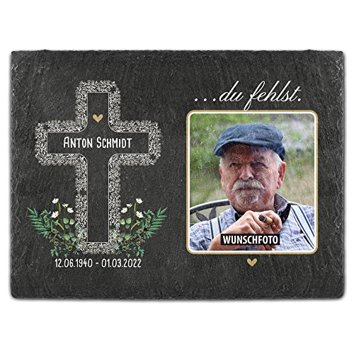 PR Print Royal Schieferplatte selbst gestalten - Gedenktafel mit Foto, Name & Datum bedrucken - Kreuz mit Blumen - du fehlst - Grabtafel, Grabschmuck | Schiefertafel 20x30 cm von PR Print Royal