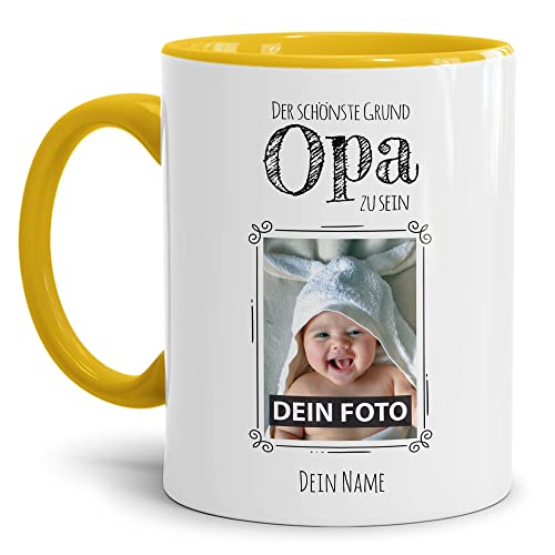 PR Print Royal Tasse mit Spruch - Der schönste Grund Opa zu Sein - Personalisierbare Keramiktasse mit Namen und Foto - Geschenk Opa - Innen & Henkel Gelb, 300 ml von PR Print Royal