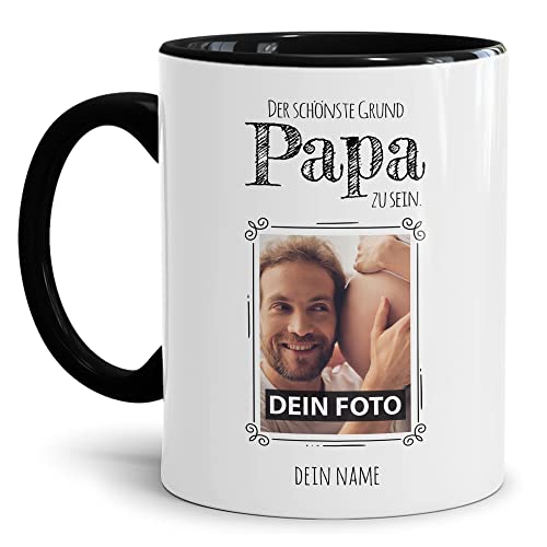 PR Print Royal Tasse mit Spruch - Der schönste Grund Papa zu Sein - Personalisierbare Keramiktasse mit Namen und Foto - Geschenk Papa - Innen & Henkel Schwarz, 300 ml von PR Print Royal