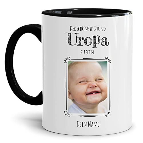 PR Print Royal Tasse mit Spruch - Der schönste Grund Uropa zu Sein - Personalisierbare Keramiktasse mit Namen und Foto - Geschenk Uropa - Innen & Henkel Schwarz, 300 ml von PR Print Royal