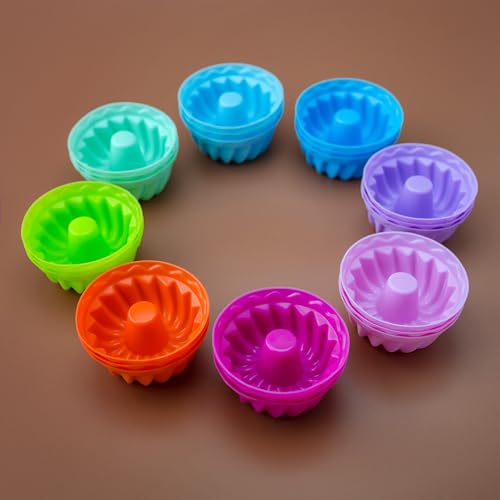 PRECORN Silikon Mini Gugelhupfform - 24er Set Hitzebeständige Backform, wiederverwendbare Muffinförmchen, Cupcake Klein Kuchenform. Ø 6,5 cm, Lebensmittelecht, BPA-frei 8 Farben von PRECORN