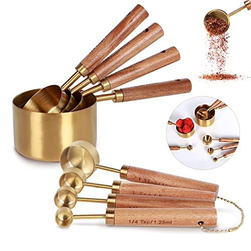 PrettyFine Collection 8-teiliges Gold-Messbecher-Set und Messlöffel, goldfarben mit duftenden Holzgriffen - komplettes Set mit Messbechern und Löffeln zum Kochen und Backen PrettyFine Collection 8-teiliges Gold-Messbecher-Set und Messlöffel, goldfarben mit duftenden Holzgriffen - komplettes Set mit Messbechern und Löffeln zum Kochen und Backen von PRETTYFINE
