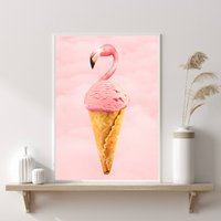 Pinker Flamingo Druck | Eis Poster Retro Wandbild Stilvolle Wandkunst Wohnkultur Moderne Wand Kunst von PRINTDimage