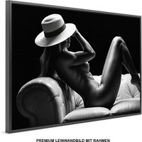 Unbekleidete Frau Auf Der Couch Wandbild Premium , Leinwand Mit Rahmen Xxl 120 X 80 cm , Modern Kunstdruck Wand Art Dekoration von PRINTEXSTAR