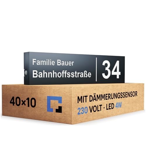 PRINTIMA Premium Gravur Personalisierter Hausnummer Anthrazit Beleuchtet Led Strom 230V, Hausnummernschild mit Dämmerungssensor, ist Langlebig, Wetterfest, Geringer Stromverbrauch 6W / A++ von PRINTIMA