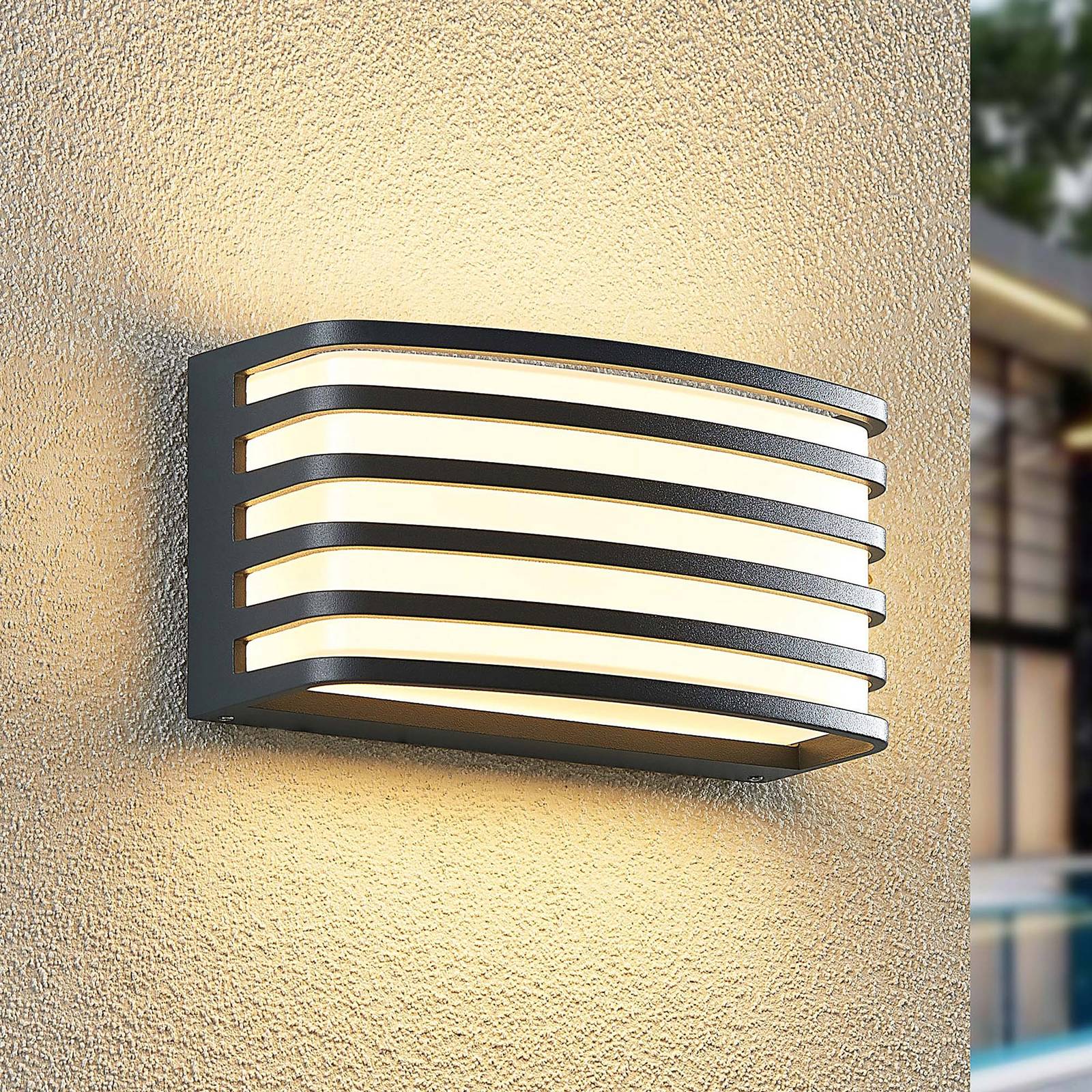 Prios Kamenu LED-Außenwandlampe mit IP54 Prios Kamenu LED-Außenwandlampe mit IP54 von PRIOS