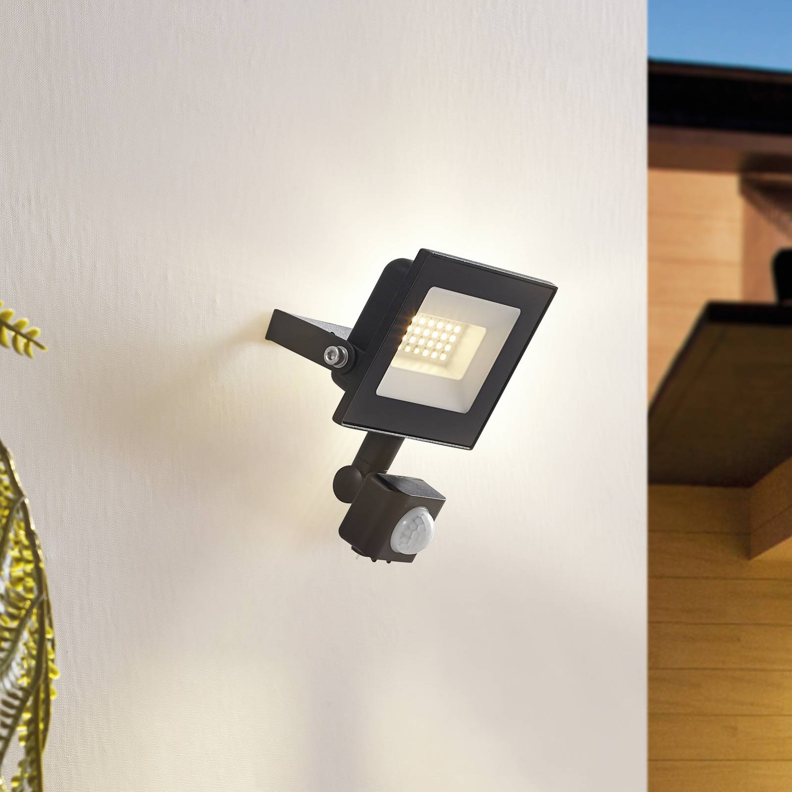 Prios LED-Außenstrahler Maikel, Sensor, 20W, Metall, 2er-Set Prios LED-Außenstrahler Maikel, Sensor, 20W, Metall, 2er-Set von PRIOS