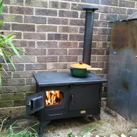 Prity - Holzofen gs mit integriertem Backfach – Kompakt und tragbar – Ideal für Camping und Außenküchen – Energieklasse a von PRITY