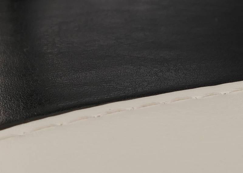 PROREGAL® Esszimmerstuhl 4x Esszimmerstuhl Küchenstuhl 90x43x56cm Kunstleder Schwarz-Weiß von PROREGAL®